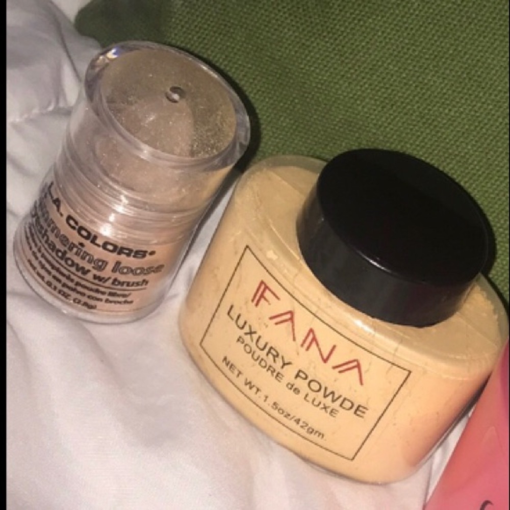 FANA LUXURYPOWDER + EYESHADOW in color honeysuckle